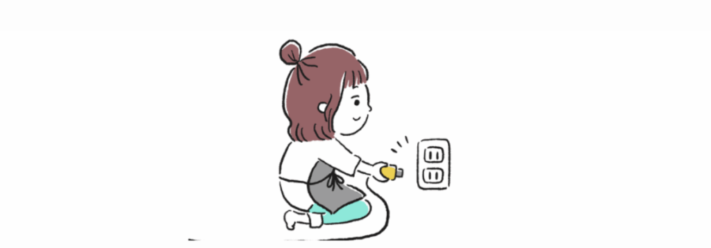 エプロン姿の女性が床にしゃがみ、壁のコンセントへプラグを差し込んでいるイラスト